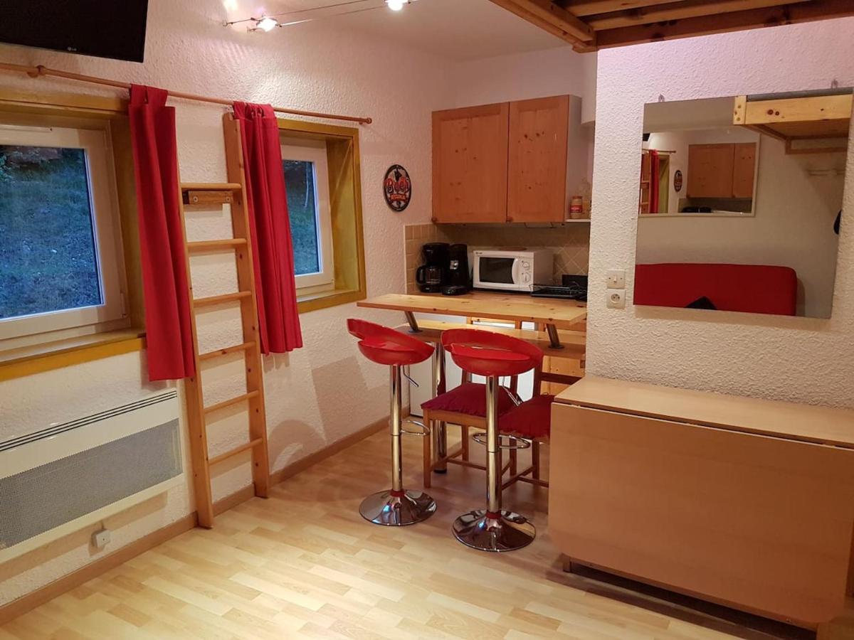 STUDIO CHALEUREUX aux pieds des pistes de ski des Glovettes Villard-de-Lans Extérieur photo